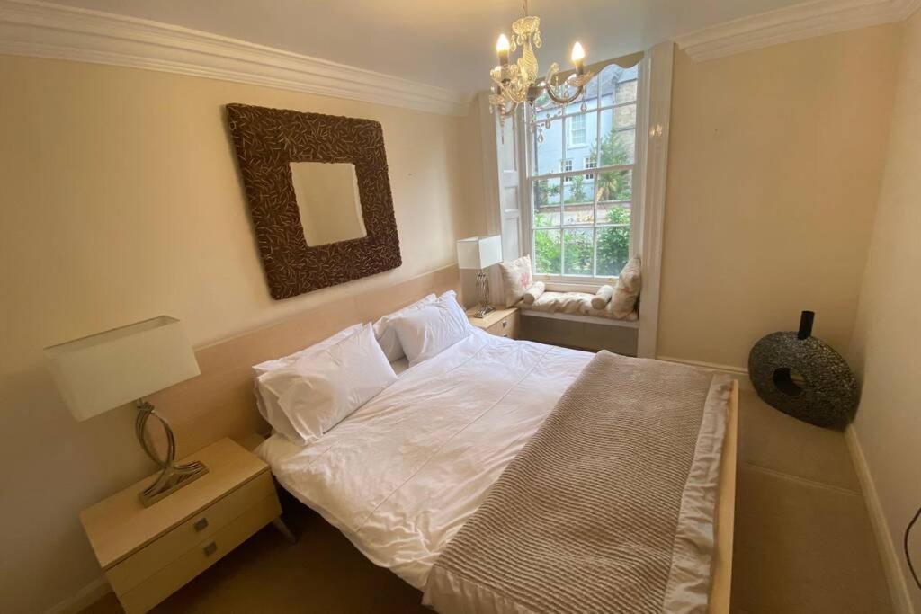 Central Spacious City Apartment Durham Esterno foto