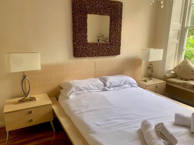 Central Spacious City Apartment Durham Esterno foto